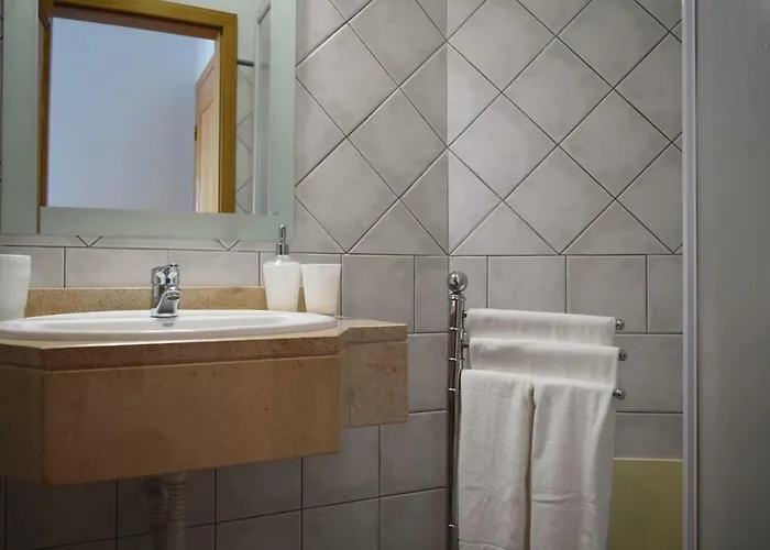 Sao Martinho, A In Madeira *